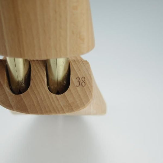 極美品★サルトレカミエ SIZE 38【定価￥9,900-★木製シューツリー/SR100EX/ブナ】シューキーパー/メンズ/Sarto Recamier★h962