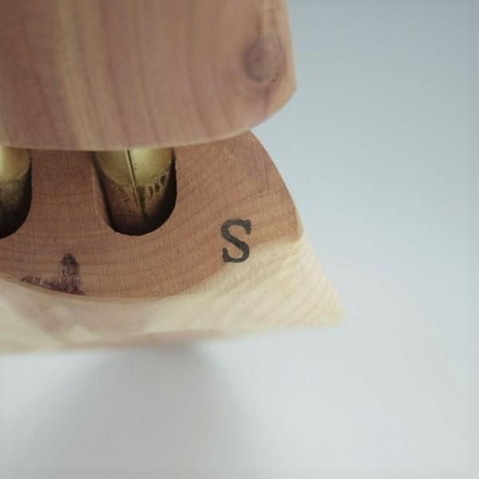 極上★スレイプニル/ヨーロピアン Sサイズ【定価￥6,600-★木製シューツリー/シダーウッド】シューキーパー/Sleipnir★i029