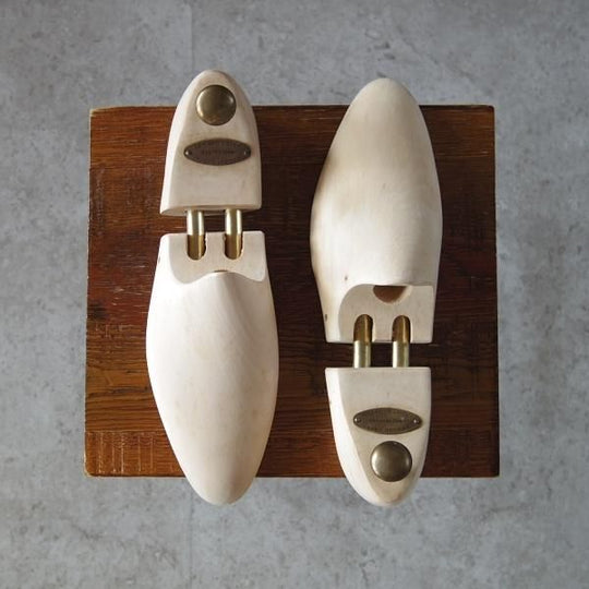 ★エドワードグリーン 7.5E【定価￥20,900-★純正シューツリー】木製シューキーパー/メンズ/EDWARD GREEN★i032