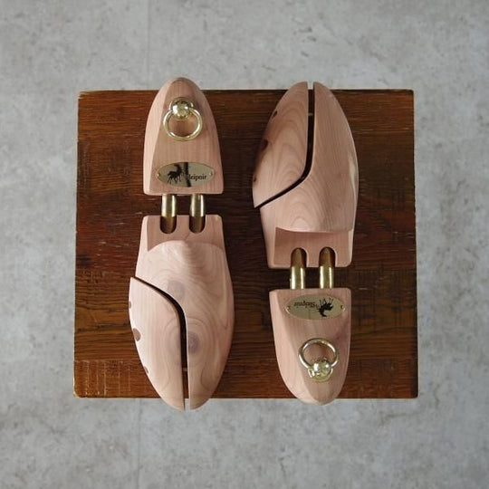 極上★スレイプニル/トラディショナル SIZE 38【定価￥6,600-★木製シューツリー/シダーウッド】シューキーパー/メンズ/Sleipnir★i101