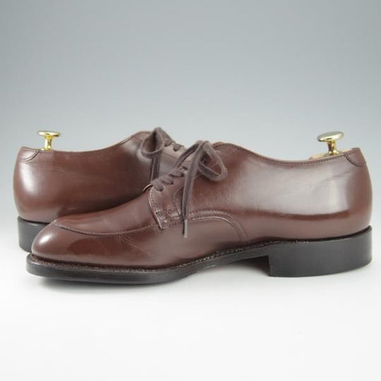 ★オールデン 8D【同系モデル定価￥114,400-★モディファイドラスト/BEAMS別注】54302/Vチップ/カーフ/濃茶/ビームス/Alden★i126