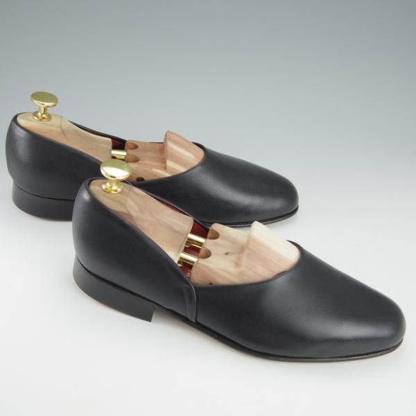 未使用★トリッカーズ SIZE 5【定価￥50,600-★ルームシューズ/STIRLING】スターリン/スリッポン/カーフ/黒/メンズ/Tricker's★i204