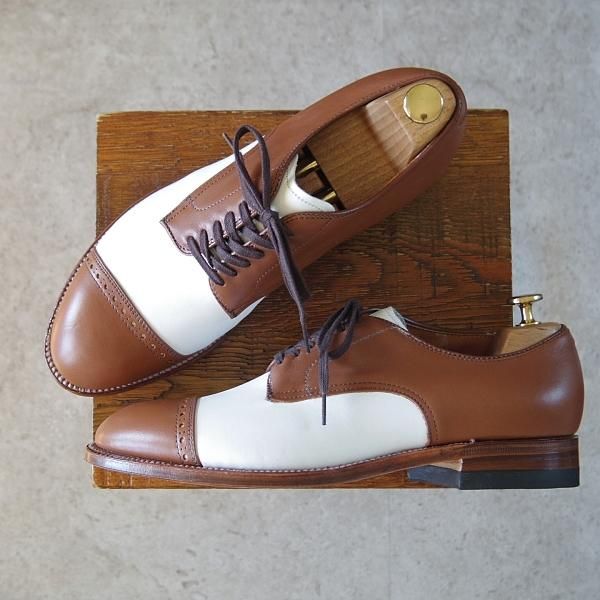 未使用★オールデン 8.5D【貴重★モディファイドラスト/ユナイテッドアローズ別注】55906/パンチドキャップトゥ/茶×白/Alden★i211