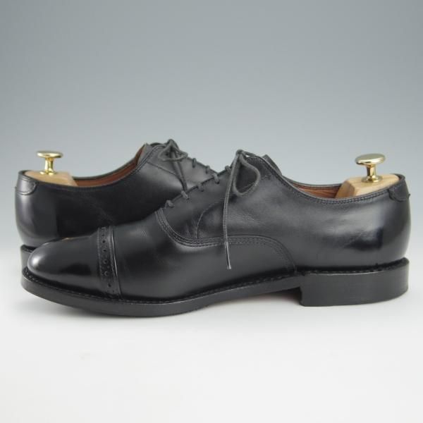 美品★(米)アレンエドモンズ 8E【現行定価7.5万円程度★パンチドキャップトゥ/Fifth Avenue】カーフ/黒/メンズ/ALLEN EDMONDS★i239
