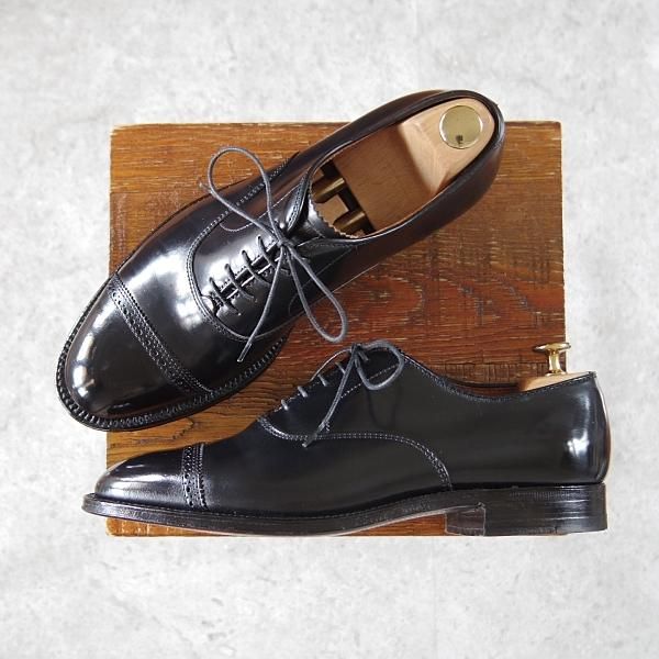 極美品★オールデン 8D【コードバン仕様★ハンプトンラスト/9016】パンチドキャップトゥ/黒/メンズ/ALDEN★i250