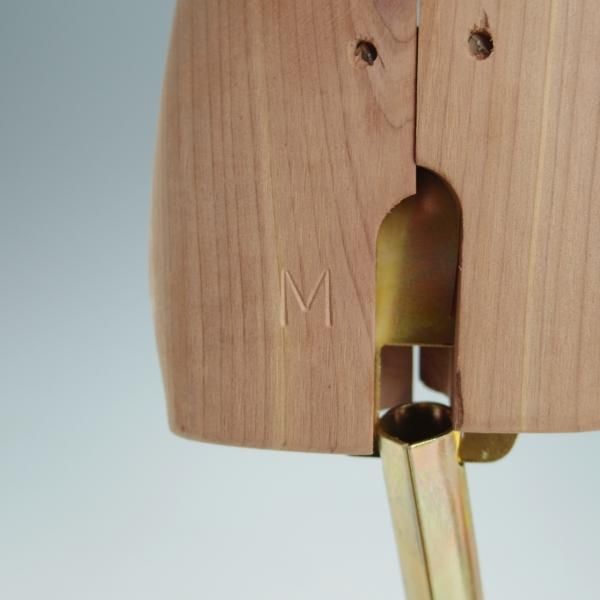 美品★ブルックスブラザーズ Mサイズ【★(米)ロチェスター製/純正シューツリー】木製シューキーパー/BROOKS BROTHERS★i394