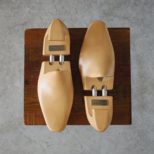 美品★J.M.ウェストン SIZE 7【定価￥16,500-★純正シューツリー/J1L】木製シューキーパー/メンズ/Weston/ウエストン★i468