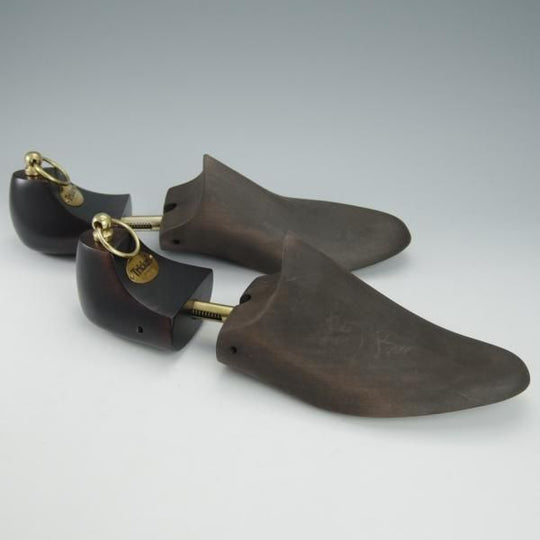極上★トリッカーズ SIZE 8【定価￥18,700-★純正シューツリー】木製シューキーパー/メンズ//Tricker's★i476