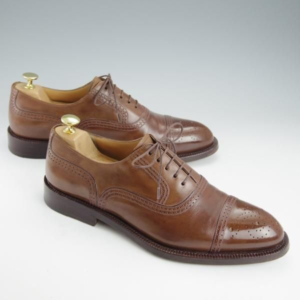 極上★(伊)タニノクリスチー SIZE 9【定価15万円以上★ブラックラピド製法/セミブローグ】131318/カーフ/茶/TANINO CRISCI★i441