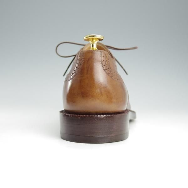 極上★(伊)タニノクリスチー SIZE 9【定価15万円以上★ブラックラピド製法/セミブローグ】131318/カーフ/茶/TANINO CRISCI★i441