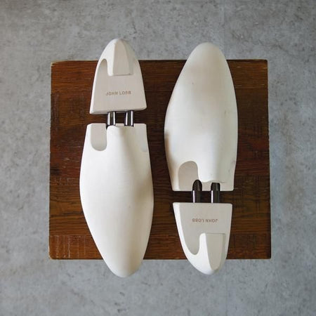 美品★ジョンロブ 7E【定価￥23,100-★純正シューツリー/STANDARD】木製シューキーパー/メンズ/JOHN LOBB★i658