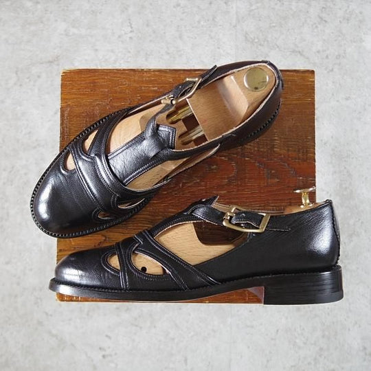 極美品★(米)YUKETEN/ユケテン 75D/US7.5【定価￥73,440-★山羊革/ゴートレザー/グルカサンダル】Tストラップ/黒/メンズ★i734