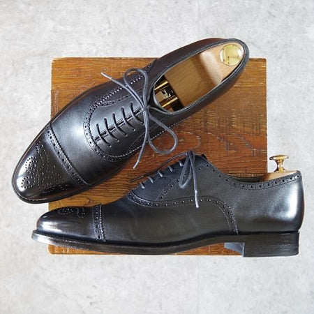 極美品★Perfetto/ペルフェット SIZE 9【グッドイヤーウェルテッド製法★セミブローグ/09912】カーフ/黒/メンズ★i793