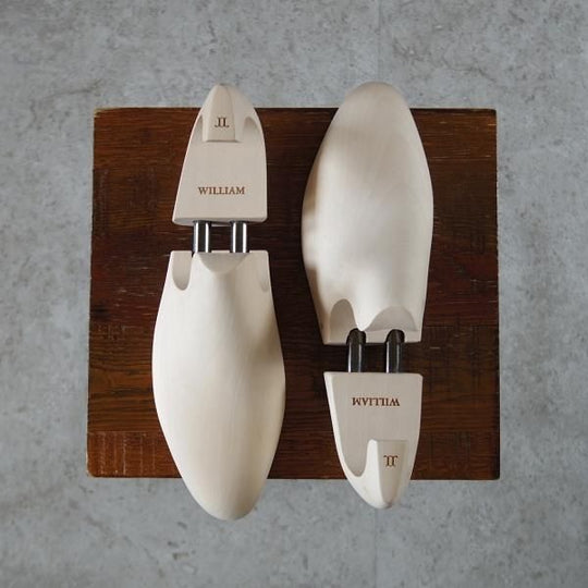 美品★ジョンロブ 6E【定価￥23,100-★純正シューツリー/WILLIAM】木製シューキーパー/メンズ/JOHN LOBB★i831