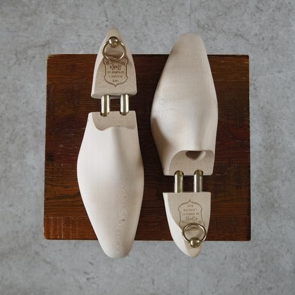 極上★(英)フォスター&サン SIZE 7【定価￥20,900-★純正シューツリー/66ラスト】木製シューキーパー/FOSTER&SON★i833