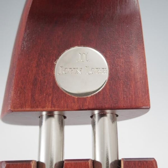 美品★ジョンロブ 8EE【限定★イヤーモデル用/純正シューツリー】木製シューキーパー/メンズ/JOHN LOBB★i972
