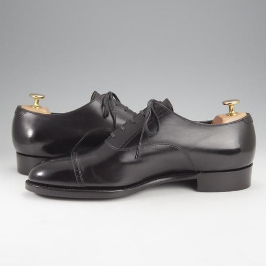 美品★三陽山長 SIZE 8【定価￥80,300-★弦六郎/R2010ラスト】パンチドキャップトゥ/カーフ/黒/メンズ/SanyoYamacho★i985