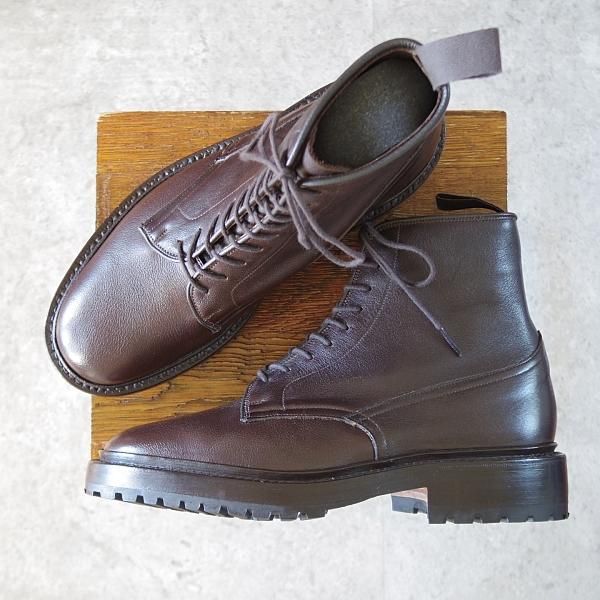 ２６センチトリッカーズ美品秋冬 美品☆トリッカーズ SIZE 8【定価￥84,700-☆すべて英国素材と