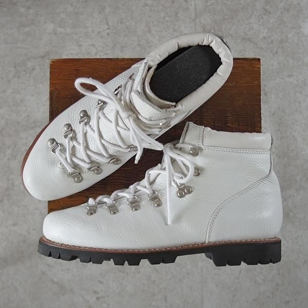 美品★パラブーツ SIZE 8【モデル定価￥82,500-★AVORIAZ/アヴォリアーズ】ジャンヌソール/マウンテンブーツ/白/メンズ/Paraboot★j351