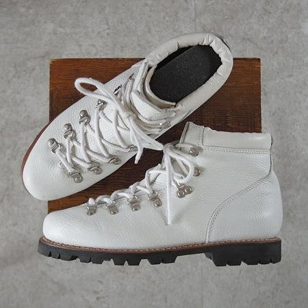 美品★パラブーツ SIZE 8【モデル定価￥82,500-★AVORIAZ/アヴォリアーズ】ジャンヌソール/マウンテンブーツ/白/メンズ/Paraboot★j351