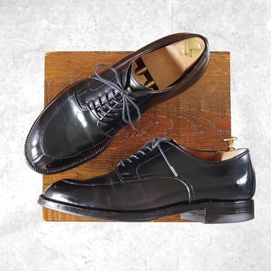 美品★オールデン 7.5D【同系モデル定価￥169,400-★コードバン仕様/モディファイドラスト/BEAMS別注】54332/Vチップ/黒/Alden★j358