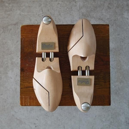 極上★パラブーツ SIZE 7【定価￥15,400-★純正シューツリー】木製シューキーパー/メンズ/Paraboot★j405