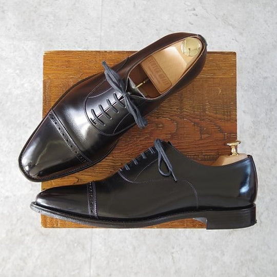 美品★スコッチグレイン 25E【合計定価￥63,800-★純正シューツリー付き/948/インペリアルブラック2】パンチドキャップトゥ/黒★j589