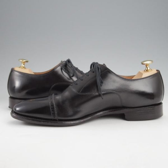 美品★スコッチグレイン 25E【合計定価￥63,800-★純正シューツリー付き/948/インペリアルブラック2】パンチドキャップトゥ/黒★j589