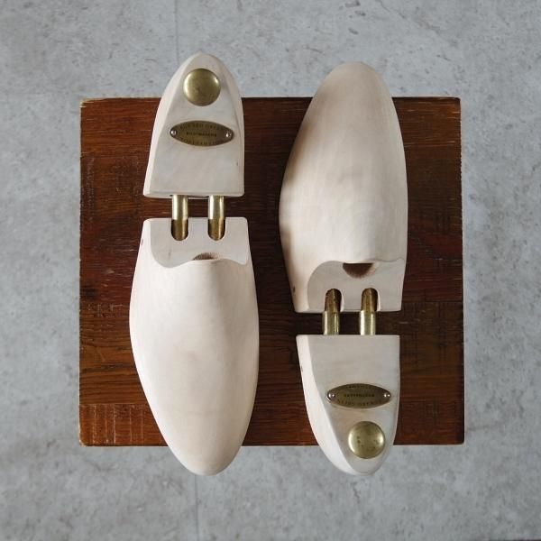 極上★エドワードグリーン UK7.5程度【定価￥20,900-★純正シューツリー】木製シューキーパー/メンズ/EDWARD GREEN★j612