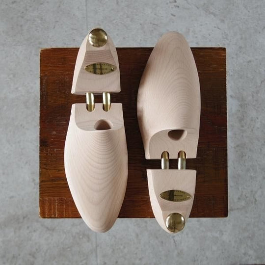 美品★エドワードグリーン UK8【定価￥26,400-★純正シューツリー】木製シューキーパー/メンズ/EDWARD GREEN★j615