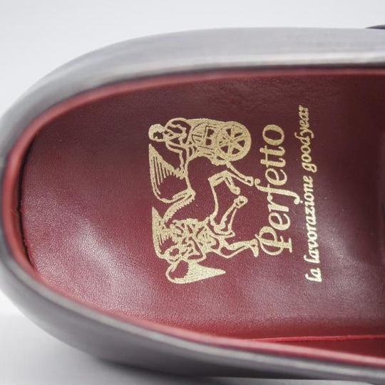 極上★Perfetto/ペルフェット SIZE 7.5【グッドイヤーウェルテッド製法★レベルソ仕立て/ストレートチップ】カーフ/黒/メンズ★j638