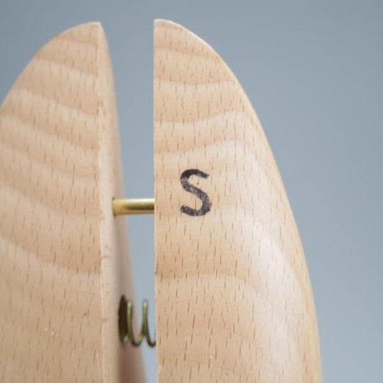 極上★ロイドフットウェア Sサイズ【定価￥10,230-★(英)DASCO社製/ダスコ】純正シューツリー/シューキーパー/Lloyd Footwear★j740