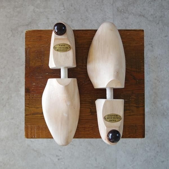 極上★(東欧)VASS/ヴァーシュ SIZE 39【貴重★純正シューツリー/Fラスト】木製シューキーパー/メンズ★j745