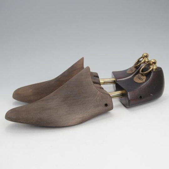 極上★トリッカーズ SIZE 6【定価￥18,700-★純正シューツリー】木製シューキーパー/メンズ/Tricker's★j756