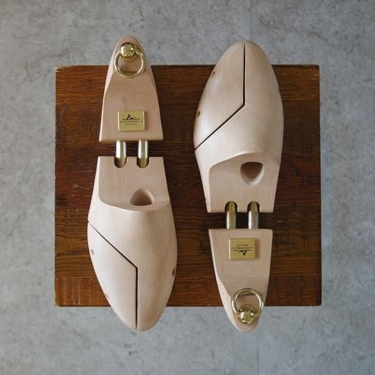 美品★(仏)ラ・コルドヌリ・アングレーズ SIZE 42【定価￥16,500-★FA85S/木製シューツリー】メンズ/LA CORDONNERIE ANGLAISE★j761