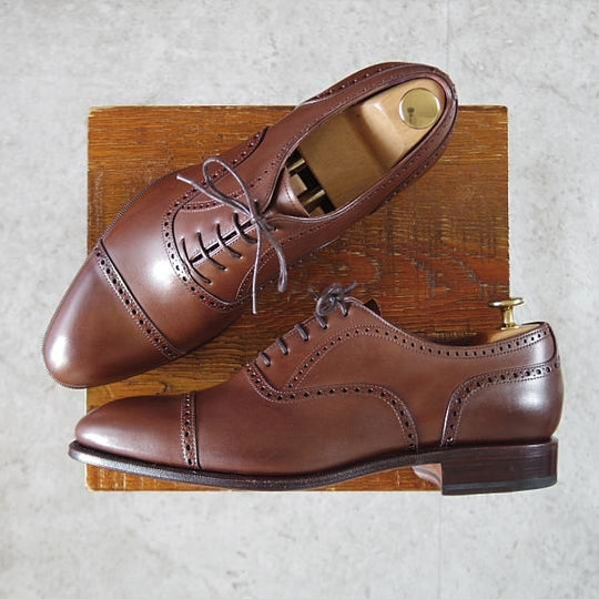 未使用★(スペイン製)カルミナ SIZE 7.5【定価￥80,300-★トレーディングポスト別注/80168】クォーターブローグ/濃茶/CARMINA★j975