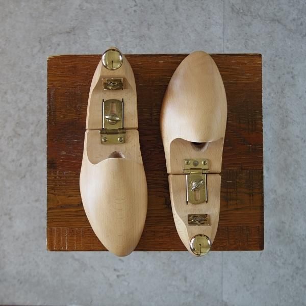 極上★(仏)ラ・コルドヌリ・アングレーズ SIZE 39【定価￥17,600-★ヒンジ式シューツリー/EM97】メンズ/LA CORDONNERIE ANGLAISE★k011