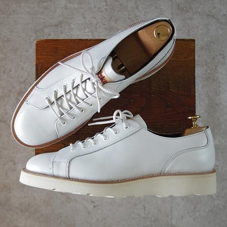 未使用★トリッカーズ SIZE 9【貴重★モンキーブーツのローカットモデル/M6474】カーフ/短靴/白/メンズ/Tricker's★k026