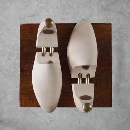 極上★クロケット&ジョーンズ SIZE 6【定価￥17,600-★純正シューツリー】木製シューキーパー/メンズ/Crockett&Jones★k120