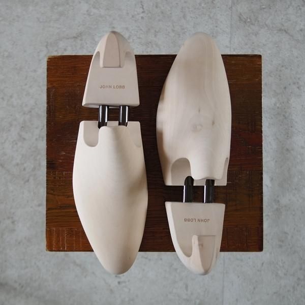 極上★ジョンロブ 8E【定価￥24,200-★純正シューツリー/STANDARD】木製シューキーパー/メンズ/JOHN LOBB★k123