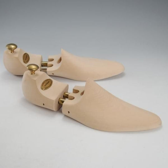 極上★エドワードグリーン UK8程度【現行定価￥26,400-★純正シューツリー】木製シューキーパー/メンズ/EDWARD GREEN★k124