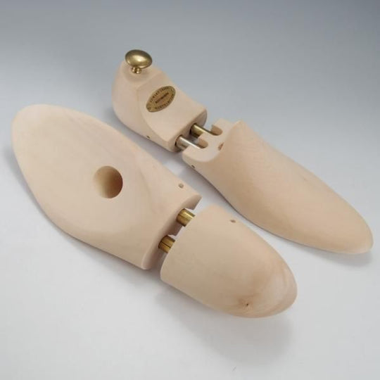 極上★エドワードグリーン UK8程度【現行定価￥26,400-★純正シューツリー】木製シューキーパー/メンズ/EDWARD GREEN★k124