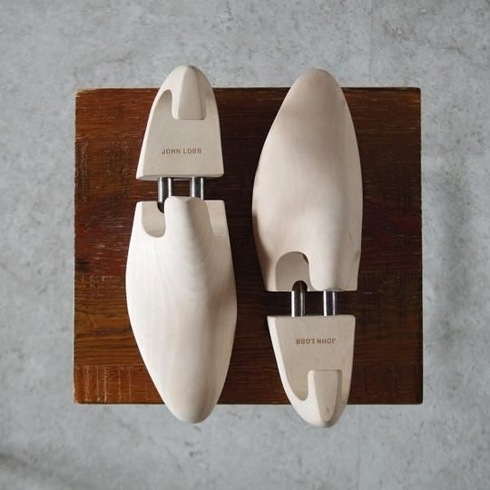 極上★ジョンロブ 5E【定価￥24,200-★純正シューツリー/STANDARD】木製シューキーパー/メンズ/JOHN LOBB★k129