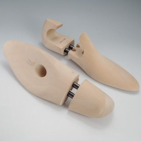 極上★ジョンロブ 8E【定価￥24,200-★純正シューツリー/STANDARD】木製シューキーパー/メンズ/JOHN LOBB★k131