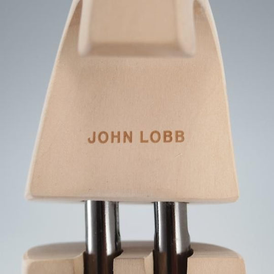 極上★ジョンロブ 8E【定価￥24,200-★純正シューツリー/STANDARD】木製シューキーパー/メンズ/JOHN LOBB★k131