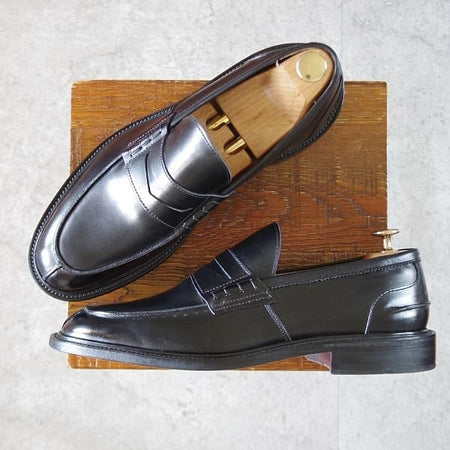 極美品★トリッカーズ SIZE 8.5【定価￥104,500-★コインローファー/JAMES】3227/カーフ/黒/メンズ/Tricker's★k142