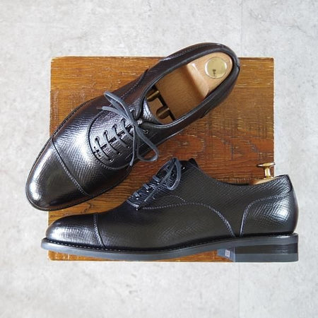 ほぼ試着程度★三陽山長 SIZE 7【定価￥80,300-★(英)C.F.ステッド社のクロスボード/友二郎】ストレートチップ/黒/Sanyo Yamacho★k146