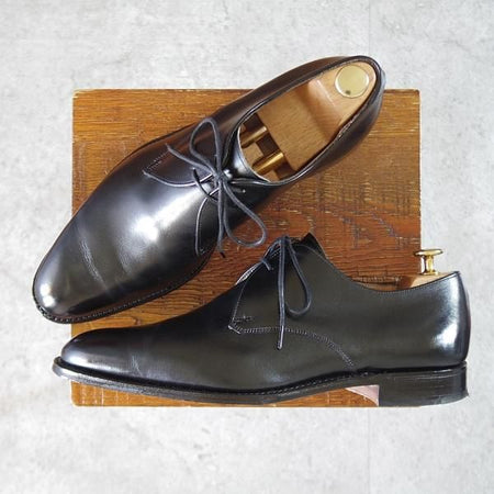 美品★(英)チーニー 8F【定価￥60,500-★プレーントゥ/OLD】11028ラスト/Vフロント/カーフ/黒/メンズ/CHEANEY★k156