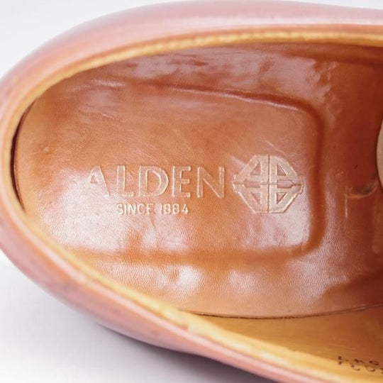 極上★オールデン 8E【現行定価13万円以上★モディファイドラスト/Vチップ/旧ロゴ】549/カーフ/茶/ALDEN★k206