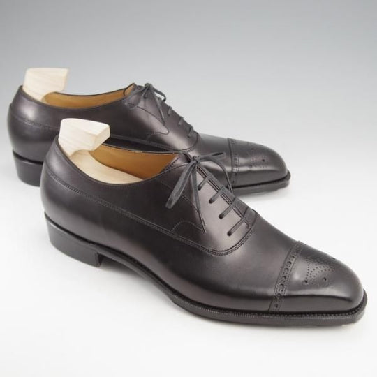 未使用★(福岡)Corno blu/コルノブルゥ UK7.5程度【現オーダー価格￥96,800〜★専用シューツリー付/セミブローグ】カーフ/黒★k209